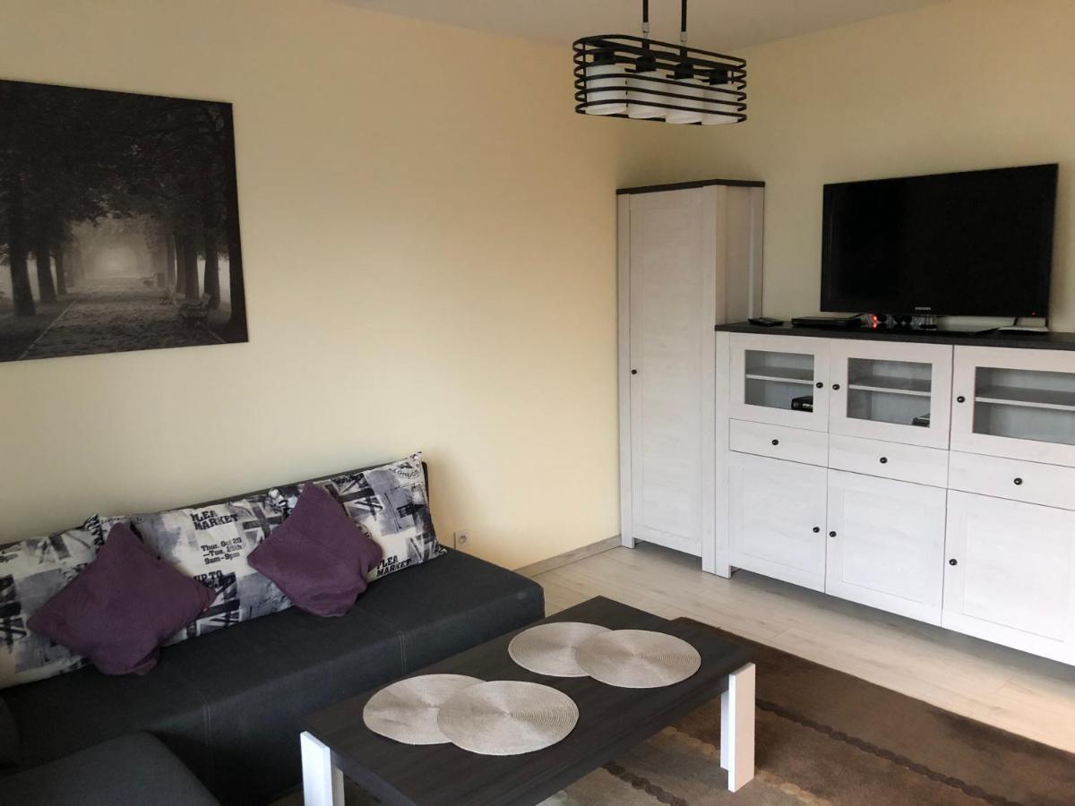 Apartament Dywizjonu Appartement Warschau Buitenkant foto